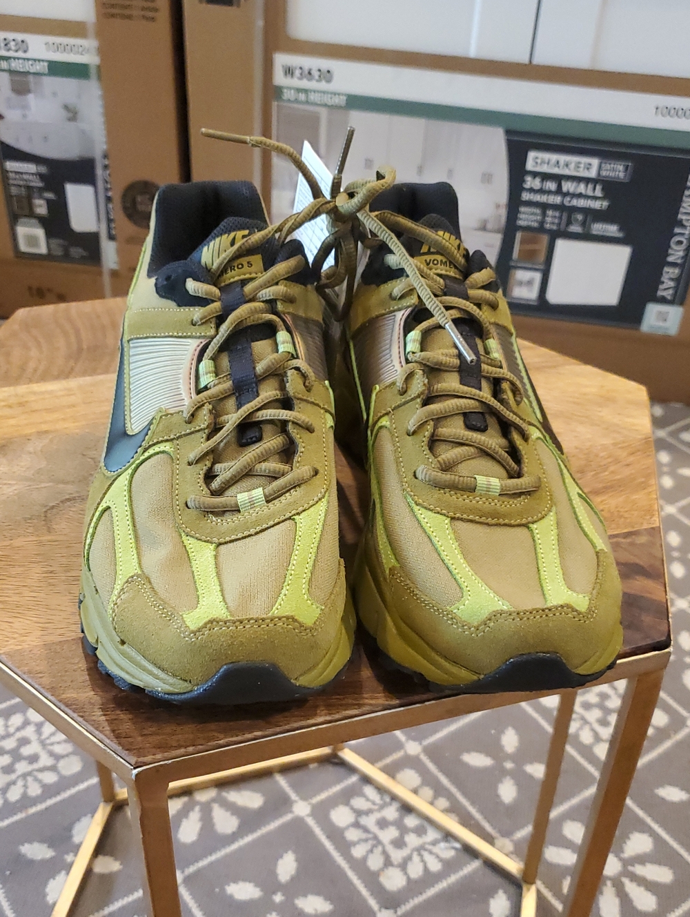 Nike Vomero 5
